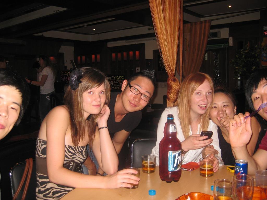 Mad Cow Hostel Bangkok Camera foto
